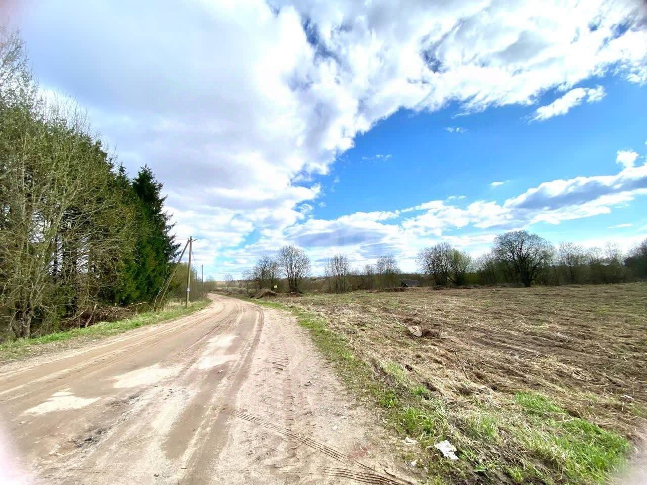 Продажа земли д. Усадище, 132