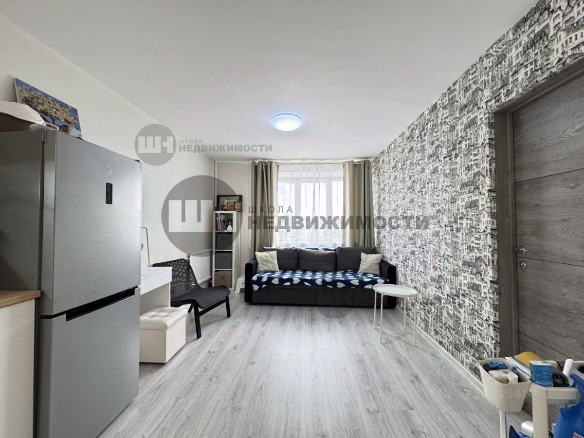 Продажа 2-комн квартиры на вторичном рынке улица Димитрова, 3К4