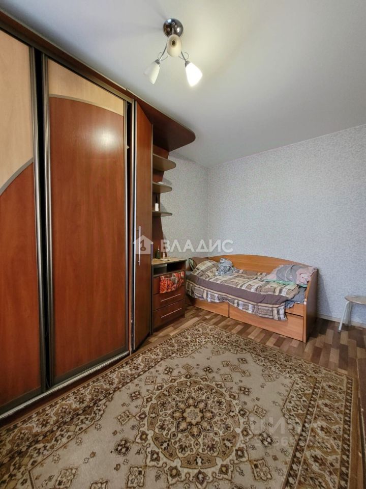 Продажа 2-комн квартиры на вторичном рынке Обухово пгт, улица Ленина, 4