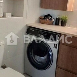 Продажа 3-комн квартиры на вторичном рынке улица Александры Монаховой,  д. 84 к4