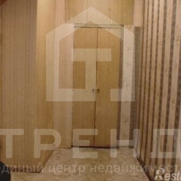 Продажа 3-комн квартиры на вторичном рынке Старо-Петергофский пр-кт,  д. 15
