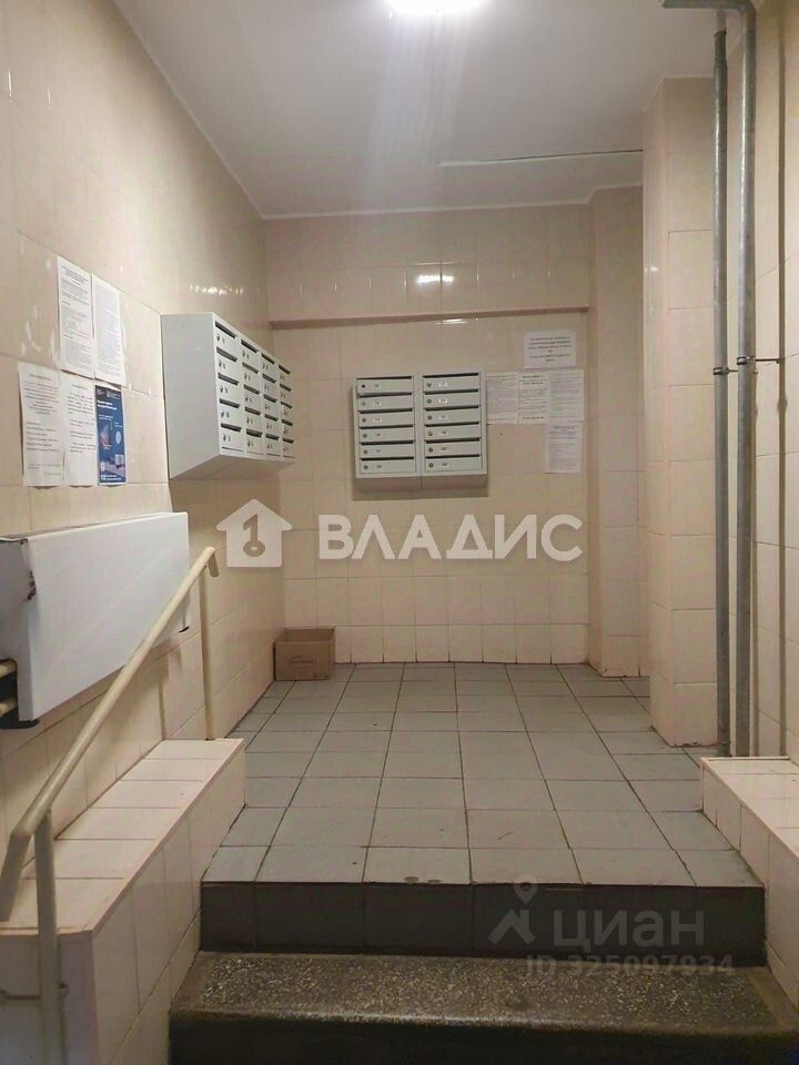 Продажа 2-комн квартиры на вторичном рынке Есенинский бульвар, 1/26К1