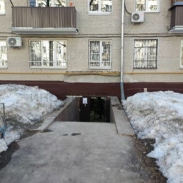 Продажа 1-комн квартиры на вторичном рынке Стройковская улица,  д. 19/2