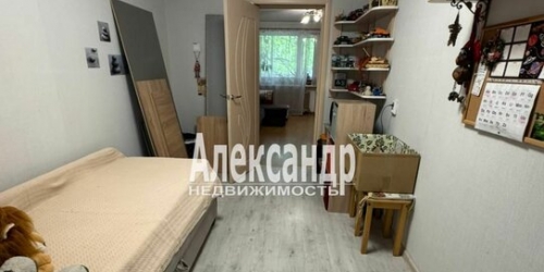 3-комн квартира Долгоозёрная улица,  д. 18