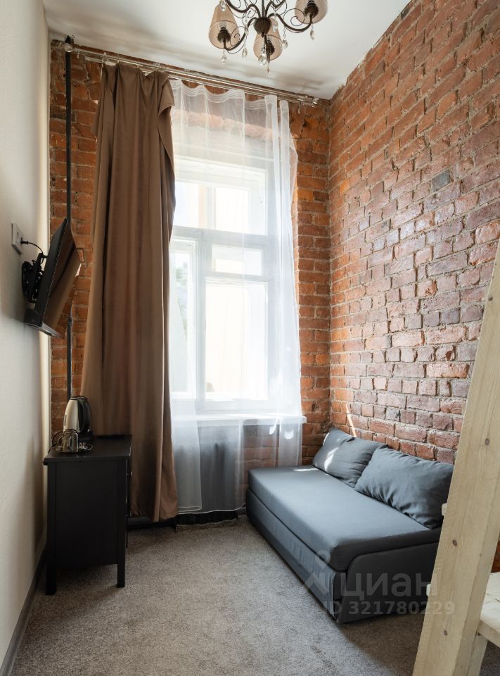 Аренда студии 9-я Васильевского острова линия, 30