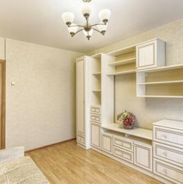 Продажа 3-комн квартиры на вторичном рынке Нахимовский пр-кт,  д. 38