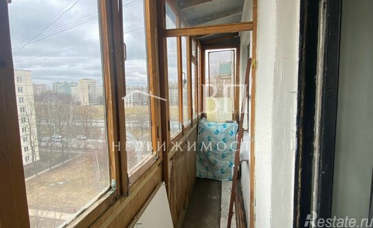 Продажа 2-комн квартиры на вторичном рынке Маршала Блюхера пр-кт,  д. 55