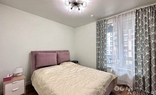 Аренда 2-комн квартиры на вторичном рынке Светлановский пр-кт,  д. 52