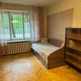 Продажа 1-комн квартиры на вторичном рынке улица Коминтерна,  д. 28