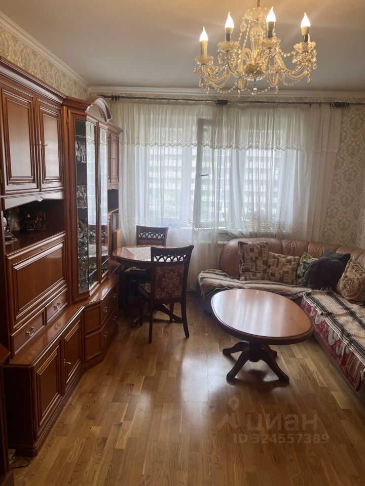 Продажа 2-комн квартиры на вторичном рынке улица Лобачевского, 6