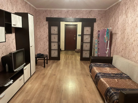 Продажа 2-комн квартиры на вторичном рынке Химки, Планерная,  д. 19