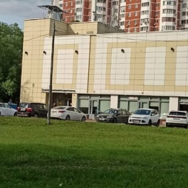 Продажа 3-комн квартиры на вторичном рынке Алымова улица,  д. 3