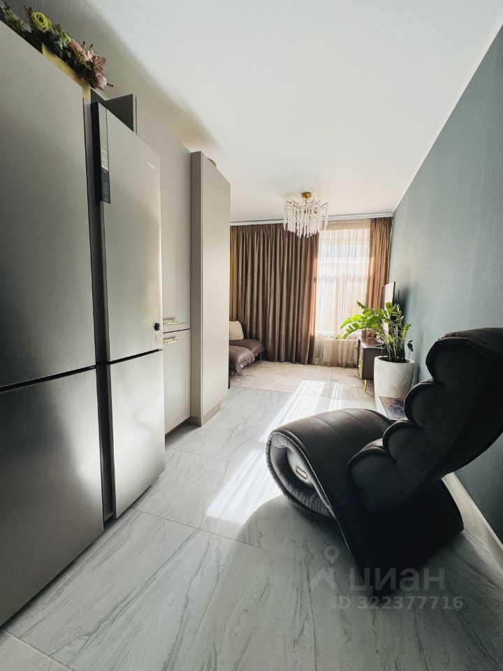 Продажа 2-комн квартиры на вторичном рынке Малая Московская улица, 4