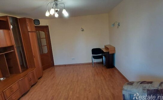 Продажа 2-комн квартиры на вторичном рынке Суворовская улица,  д. 13