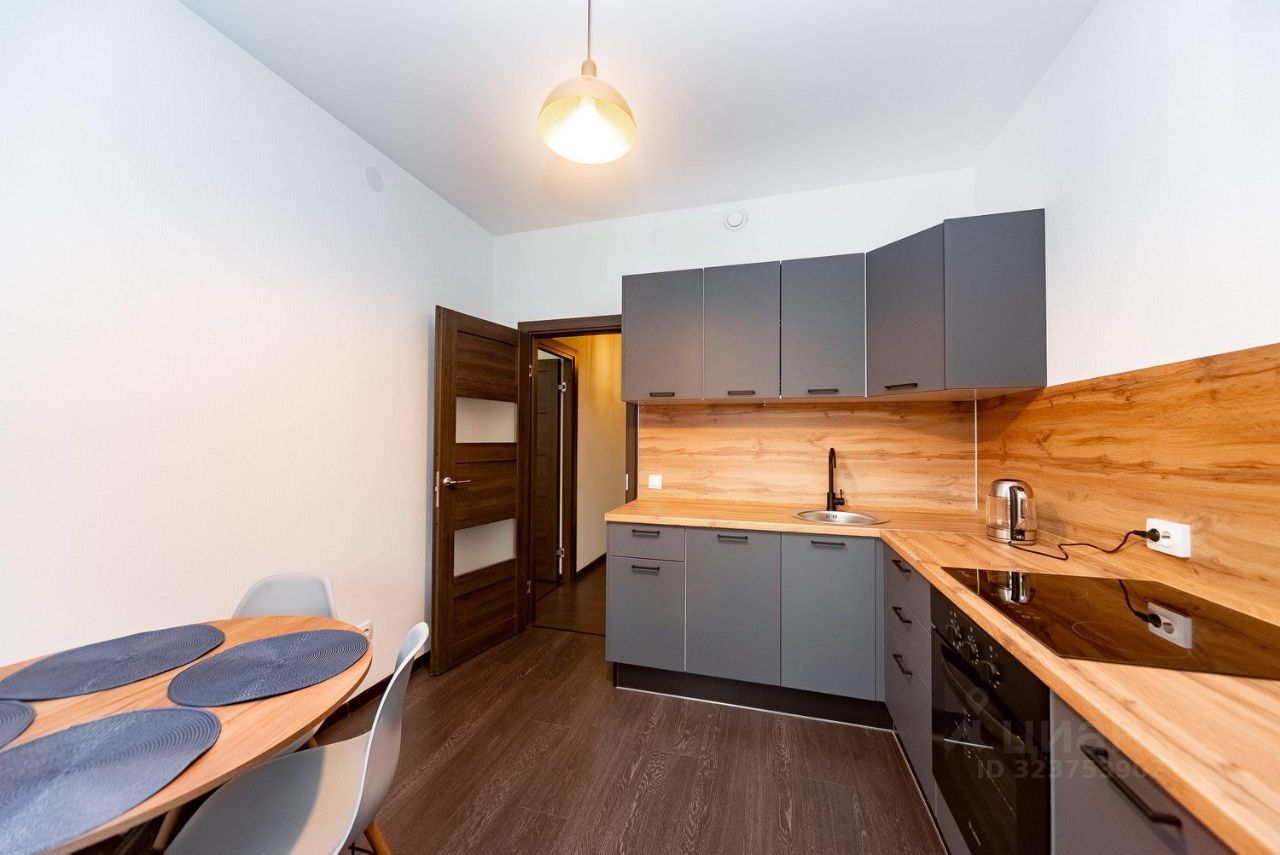 Аренда 2-комн квартиры на вторичном рынке улица Ивана Куликова, 12