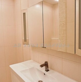 Продажа 3-комн квартиры на вторичном рынке ул Маршала Тухачевского,  д. 17,  к. 1