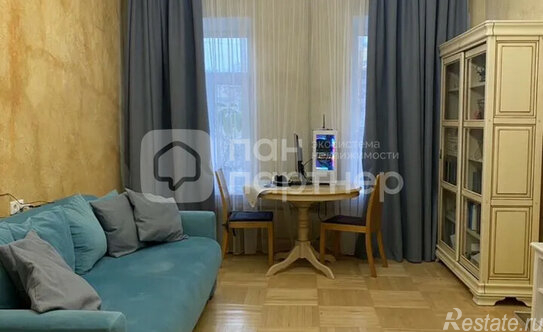 Продажа 3-комн квартиры на вторичном рынке Малый ВО пр-кт,  д. 33