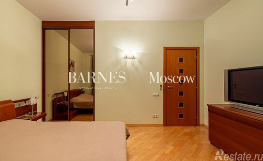 Продажа 3-комн квартиры на вторичном рынке пр-кт Маршала Жукова,  д. 58,  к. 1