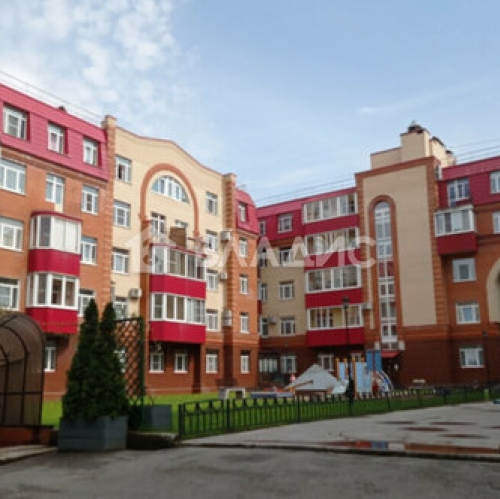 3-комн квартира улица Глинки,  д. 16/8