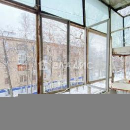 Продажа 2-комн квартиры на вторичном рынке Южный, улица Карбышева,  д. 25