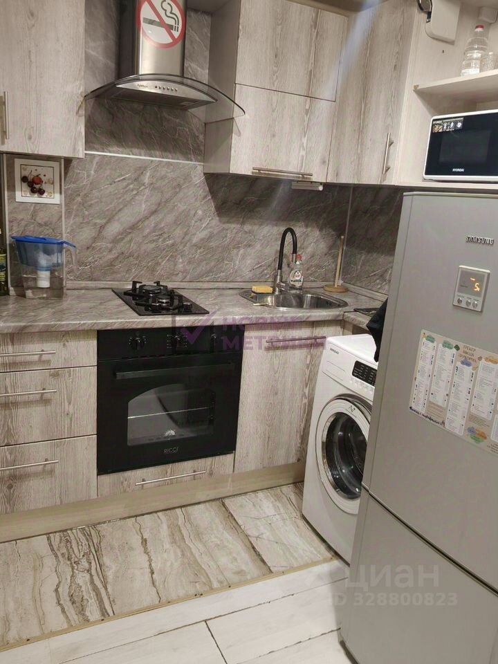 Продажа 1-комн квартиры на вторичном рынке улица Замшина, 72