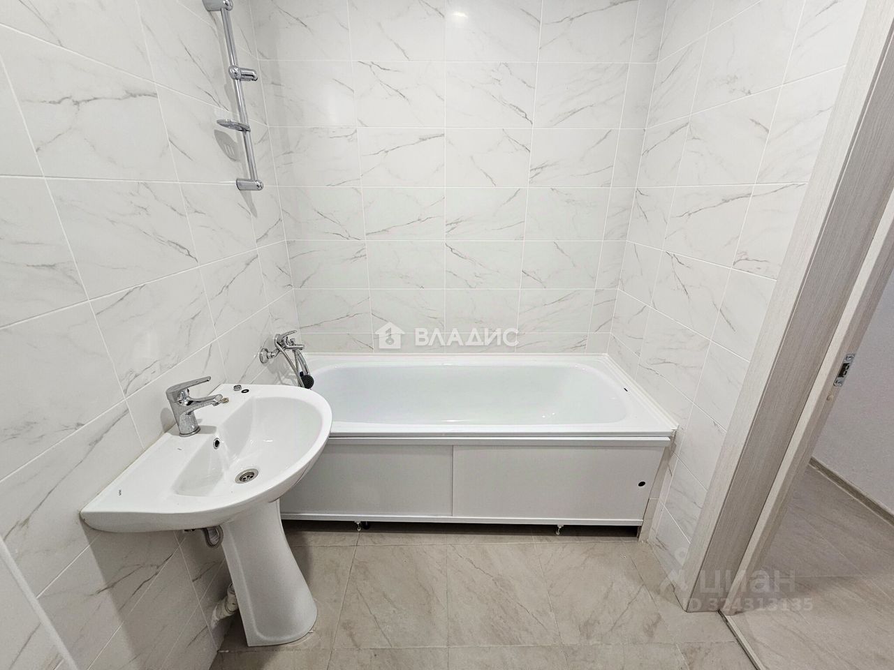 Продажа 1-комн квартиры на вторичном рынке улица Кедрова, 16К3