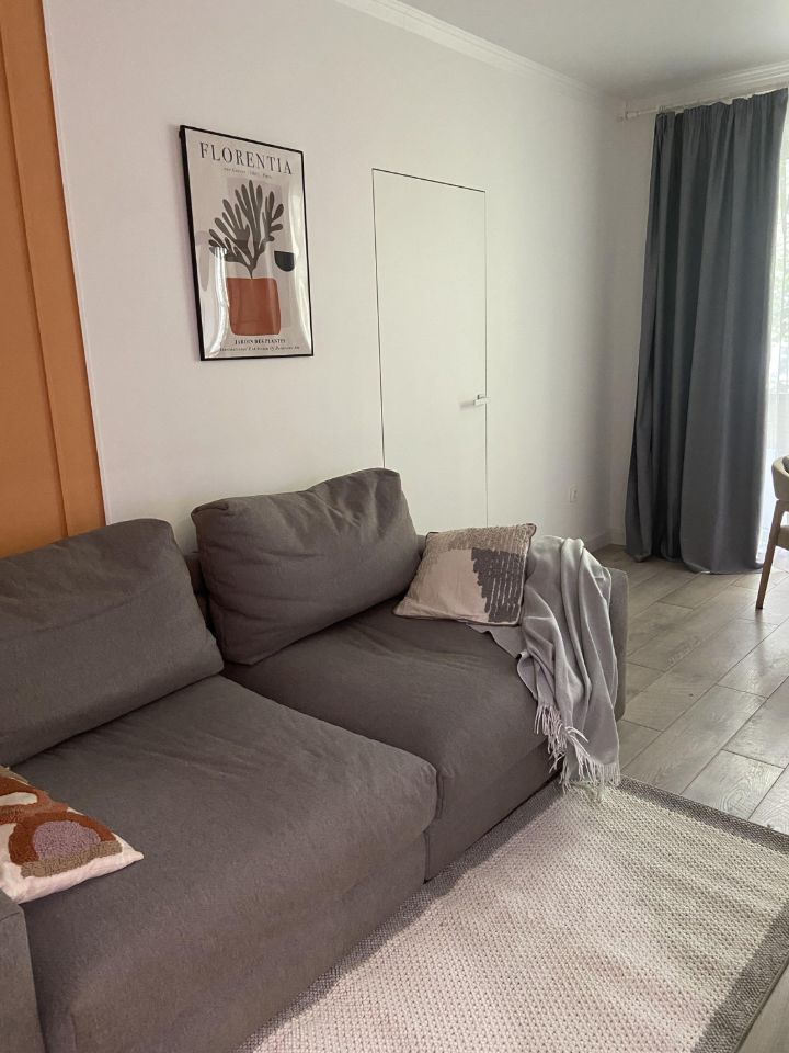 Продажа 2-комн квартиры на вторичном рынке улица Константина Федина, 6