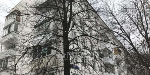 1-комн квартира улица Уткина, 38