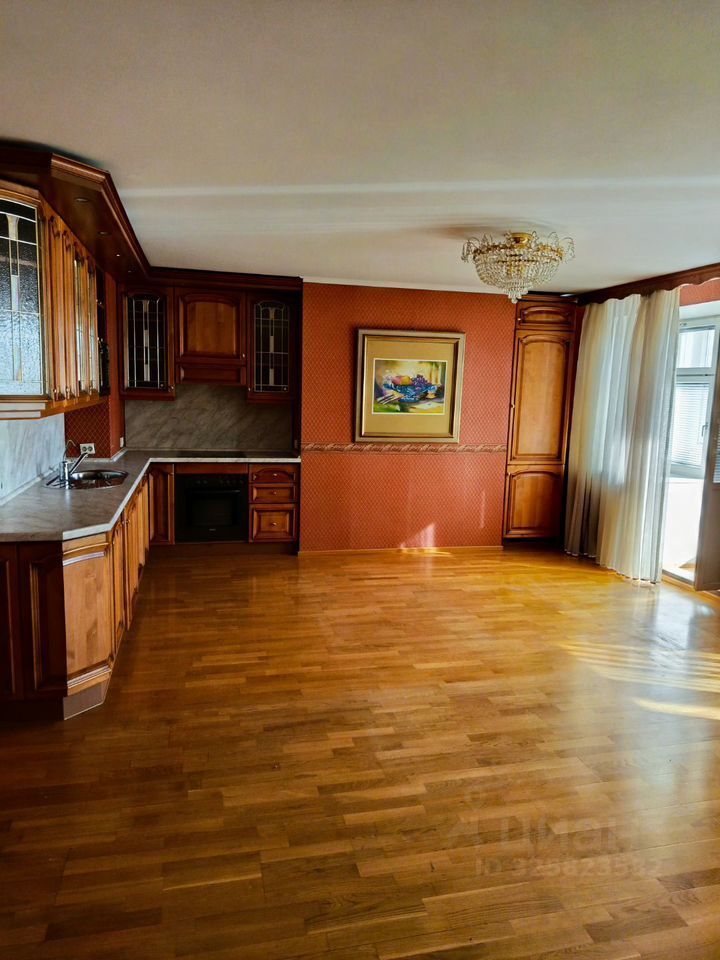 Продажа 2-комн квартиры на вторичном рынке проспект Просвещения, 14к4