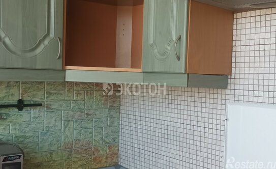 Продажа 2-комн квартиры на вторичном рынке Славы пр-кт,  д. 35,  к. 1