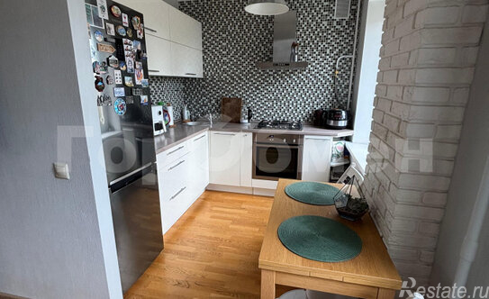 Продажа 2-комн квартиры на вторичном рынке Кожуховская 6-я ул,  д. 5