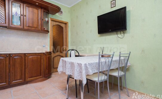 Продажа 1-комн квартиры на вторичном рынке Наро-Фоминск, ул Маршала Жукова Г.К.,  д. 16