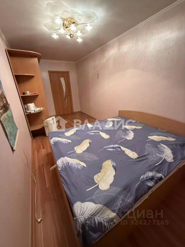 Продажа 3-комн квартиры на вторичном рынке Лобня, улица Ленина, 27к1