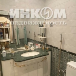 Продажа 5-комн квартиры на вторичном рынке Измайловский б-р,  д. 60/10