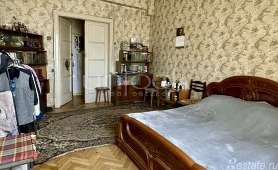 Продажа 2-комн квартиры на вторичном рынке Краснохолмская наб,  д. 1