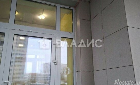 Продажа 3-комн квартиры на вторичном рынке ул Адмирала Лазарева,  д. 63