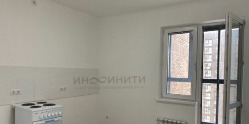 3-комн квартира ул Михайлова,  д. 30А,  к. 1