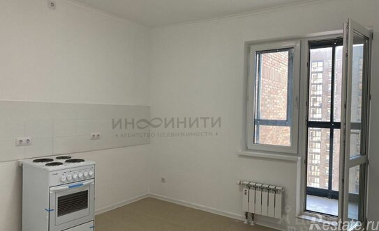 Продажа 3-комн квартиры на вторичном рынке ул Михайлова,  д. 30А,  к. 1