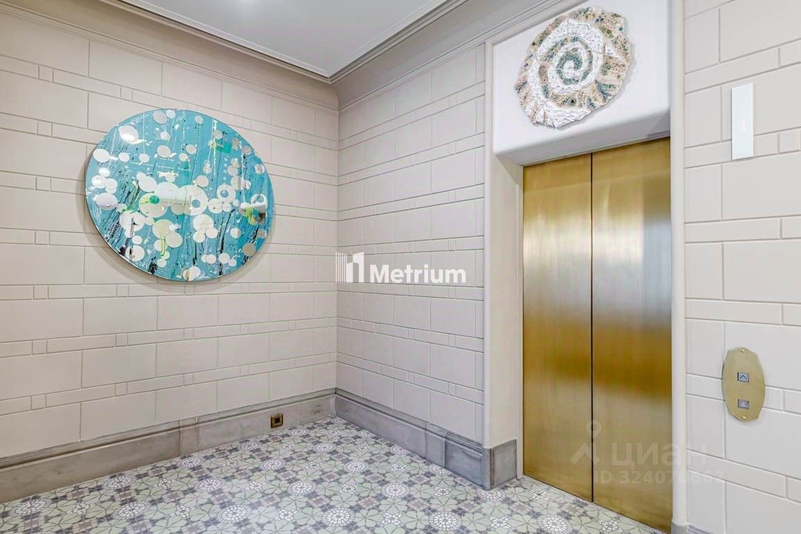 Продажа 3-комн квартиры на вторичном рынке Вознесенский переулок, 11С3