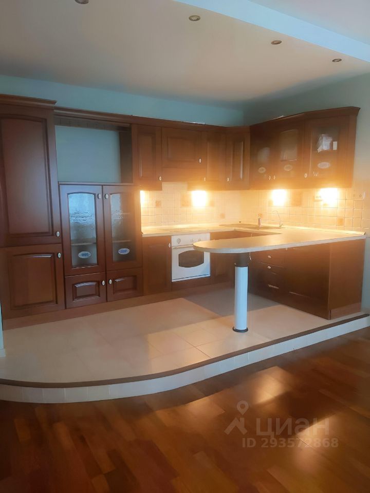 Аренда 2-комн квартиры на вторичном рынке Профсоюзная улица, 91