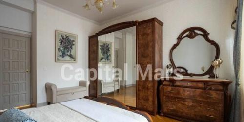 4-комн квартира Якиманка Б. ул,  д. 26