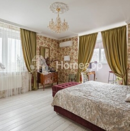 Продажа 4-комн квартиры на вторичном рынке улица Твардовского,  д. 12 к2