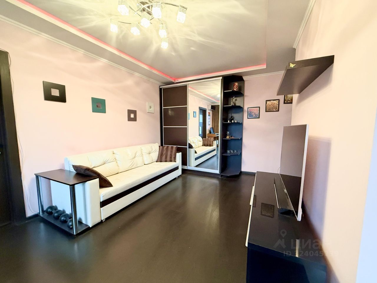 Продажа 2-комн квартиры на вторичном рынке Малая Пионерская улица, 23-31С1