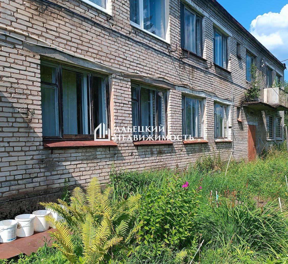 Продажа 3-комн квартиры на вторичном рынке д. Ялгино, 33