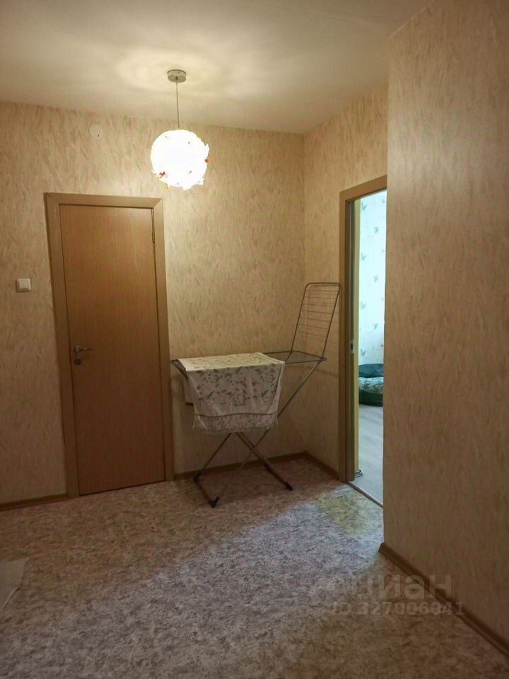 Продажа комнаты Богатырский проспект, 48к1