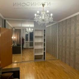 Продажа 1-комн квартиры на вторичном рынке Тайнинская улица,  д. 17 к1