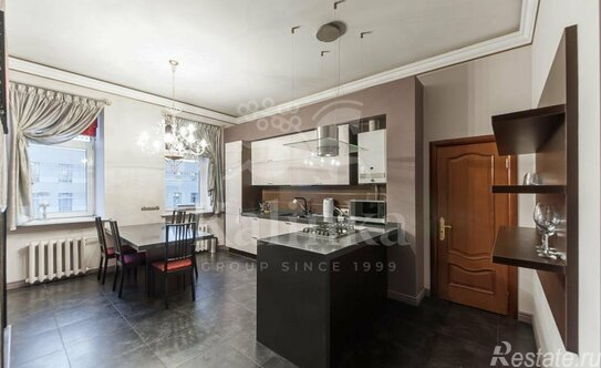 Продажа 4-комн квартиры на вторичном рынке ул Покровка,  д. 42,  к. 6