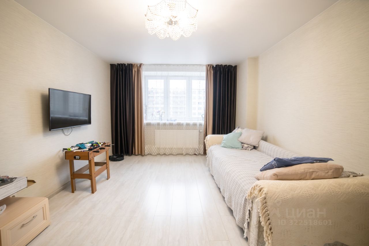 Продажа 3-комн квартиры на вторичном рынке проспект Металлистов, 117