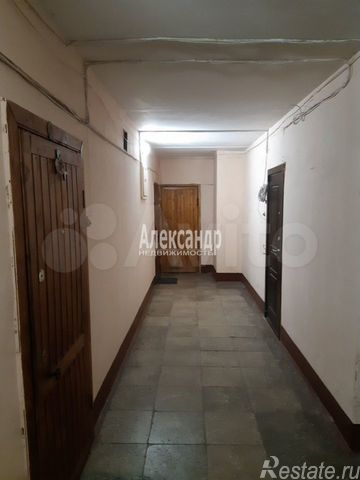 Продажа 2-комн квартиры на вторичном рынке улица Трефолева,  д. 22