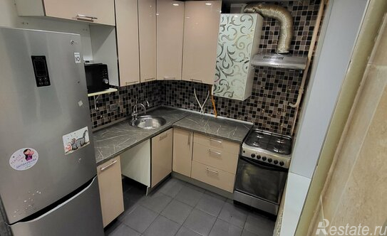 Продажа 2-комн квартиры на вторичном рынке Пархоменко пр-кт,  д. 21